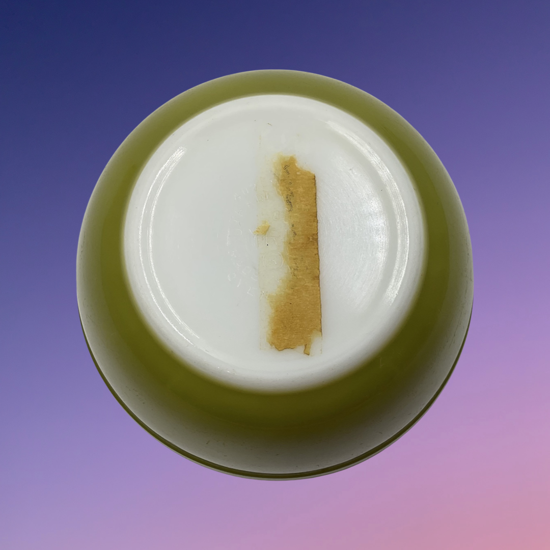 Pyrex Verde 7" Mixing Bowl (402)