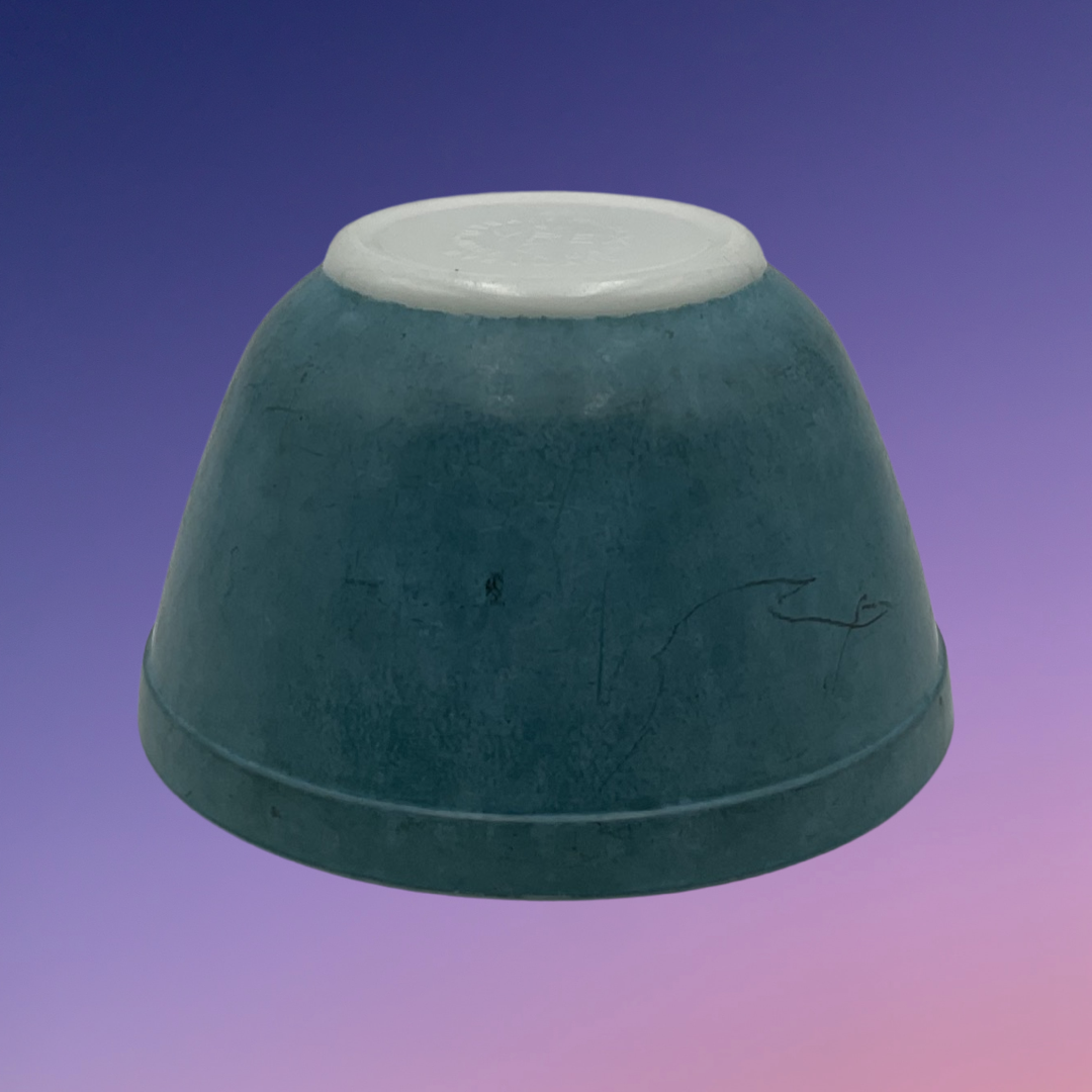 Pyrex Blue 5" Mixing Bowl (401)