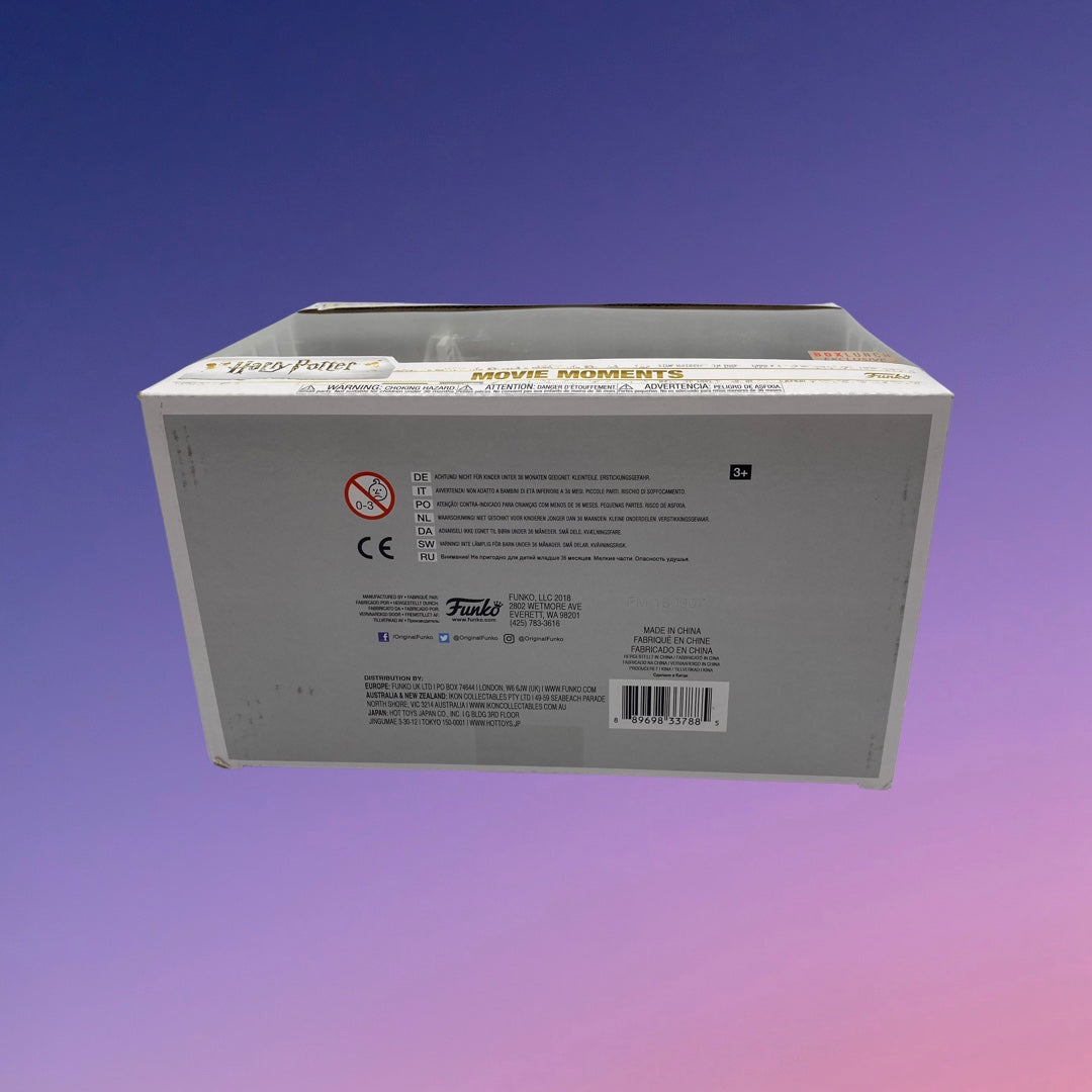 Funko Pop! Harry Potter Movie Moments: Harry Potter Entering Platform 9 3/4 (81)