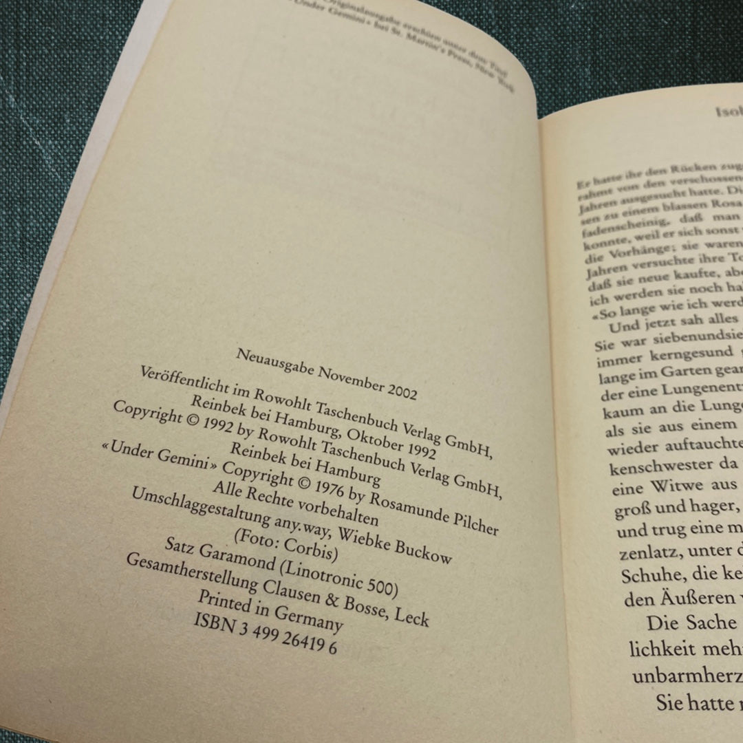 Wechselspiel der Liebe. Roman. by Rosamunde Pilcher (2002)