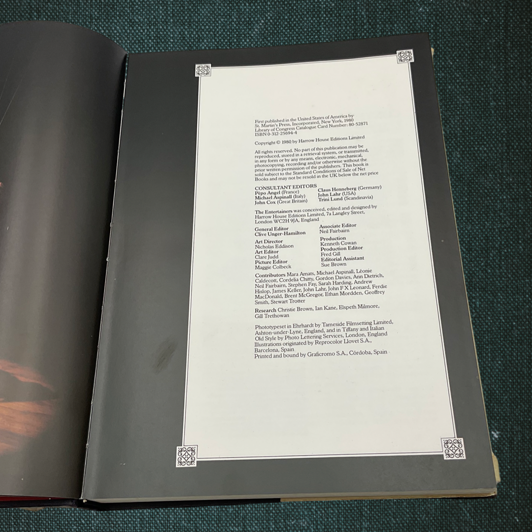 The Entertainers edited by Clive Unger-Hamilton (1980)