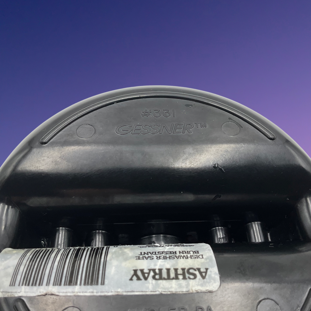 Gessner Black Round Ashtray (331)