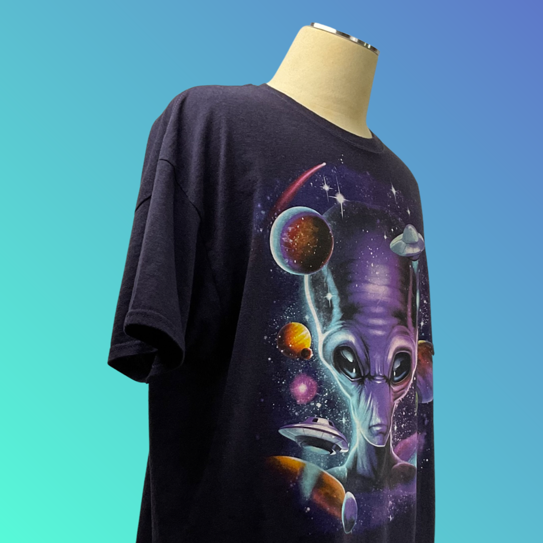 Gildan Alien/Galaxy/UFO Purple T-Shirt (XL)