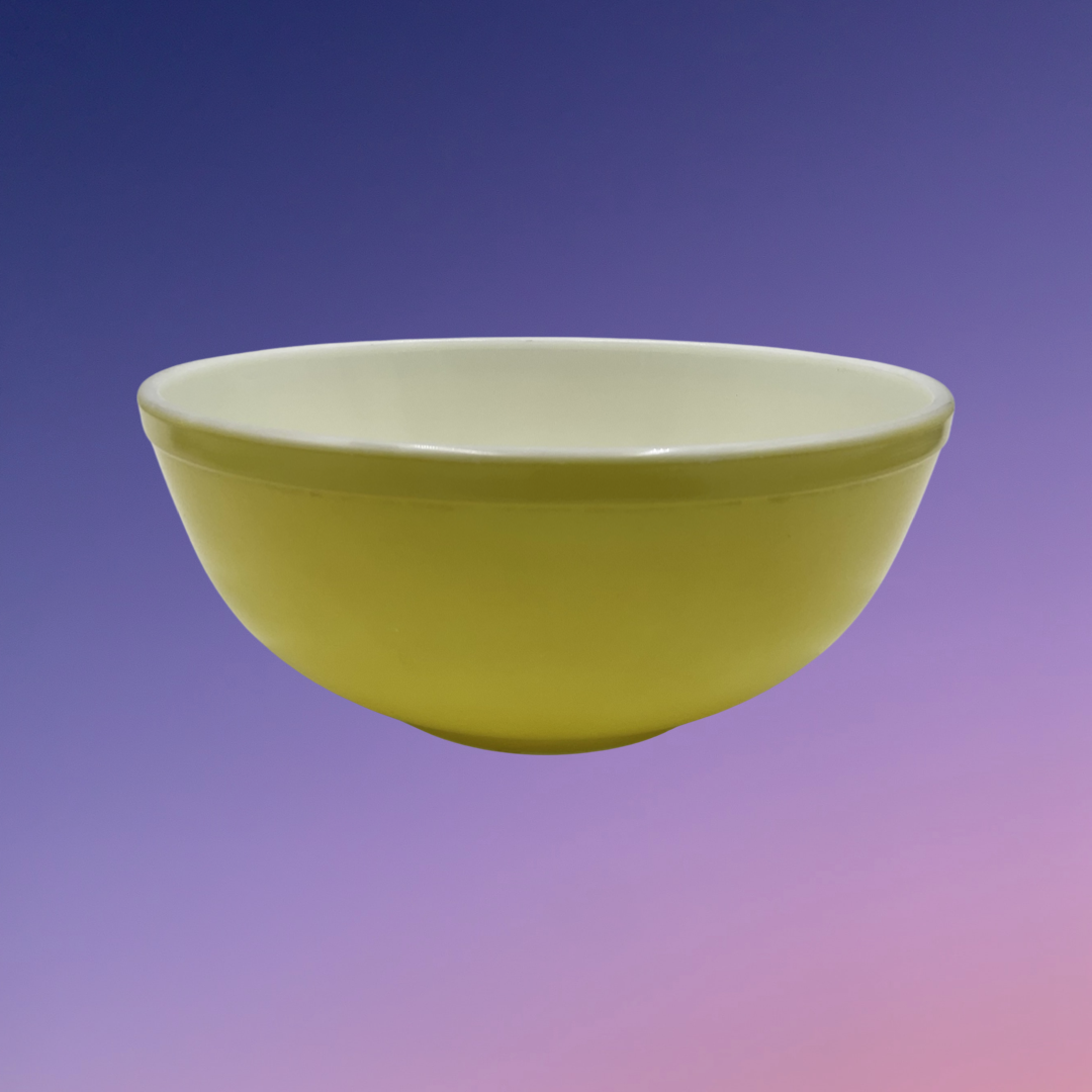 Pyrex Yellow 10” Mixing Bowl (404)