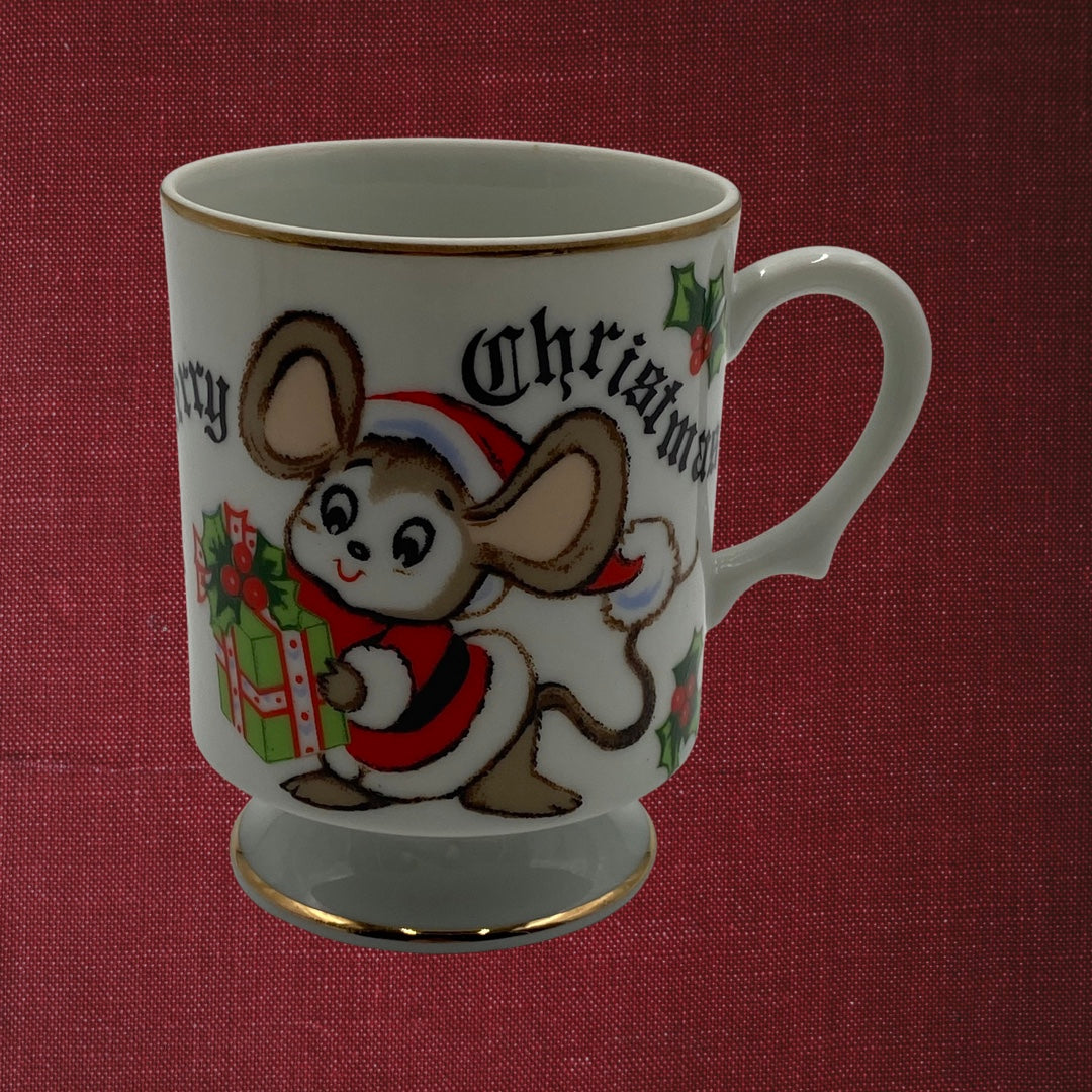 Lefton Christmas Mouse with Gift Mug (662)