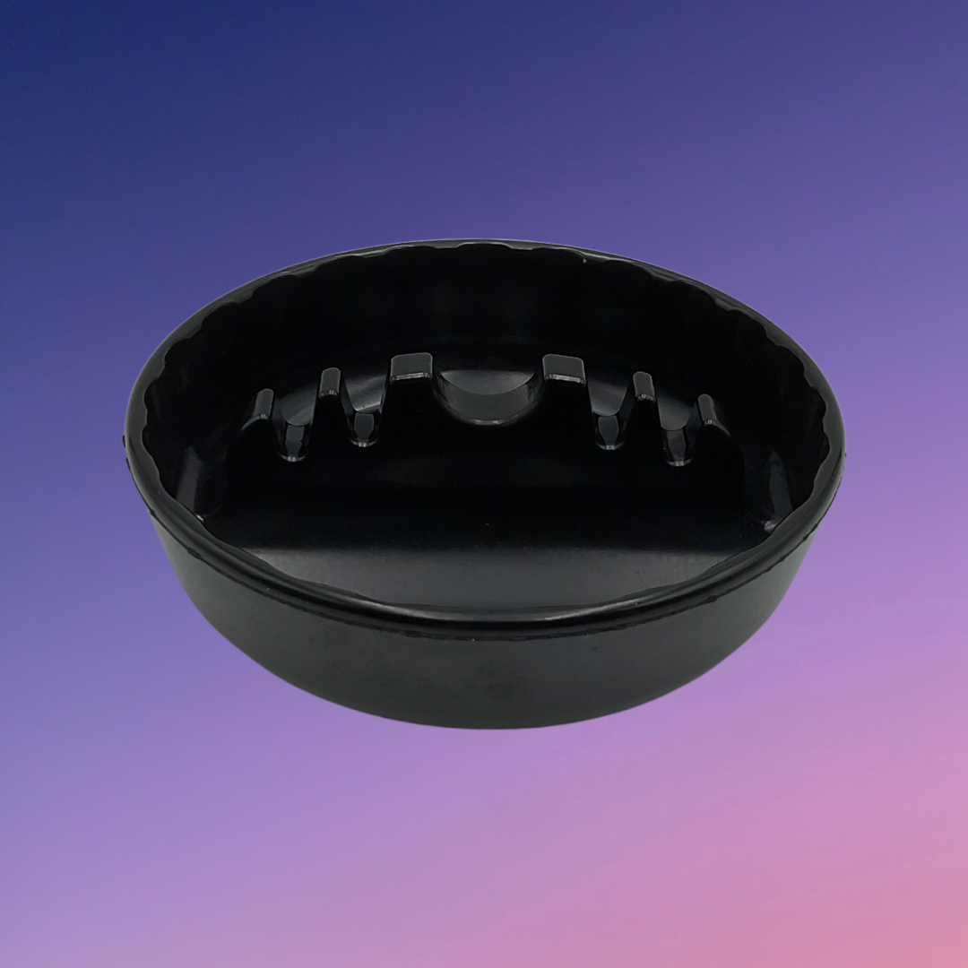 Gessner Black Round Ashtray (331)